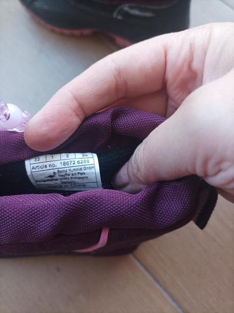 Čižmy, kangaroos,33