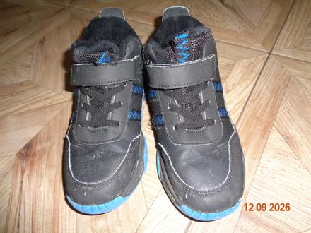 Topánky, 33