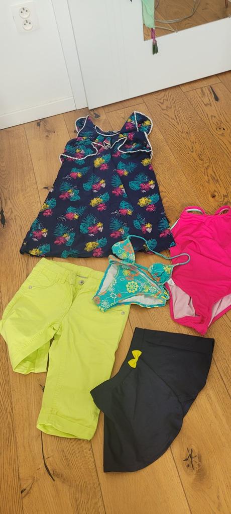 Balik dievca 122/128 50 ks, c&a,122