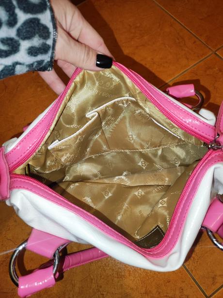 Dievčenská kabelka, 