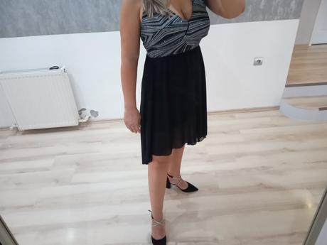 Šaty s predĺženým zadným dielom, m