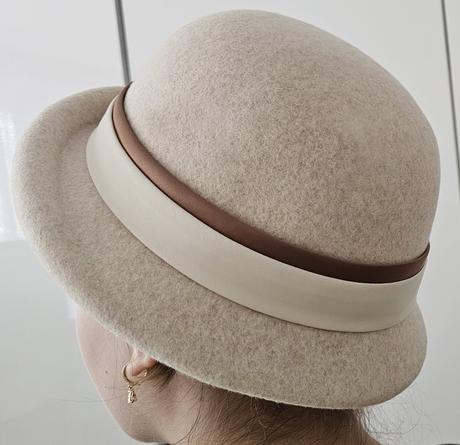 Vlnený - plstený klobúk, 56