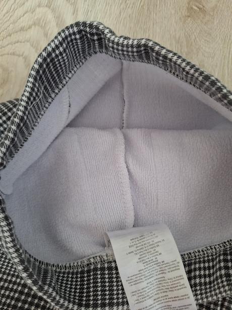 Teplejšie nohavice, 128