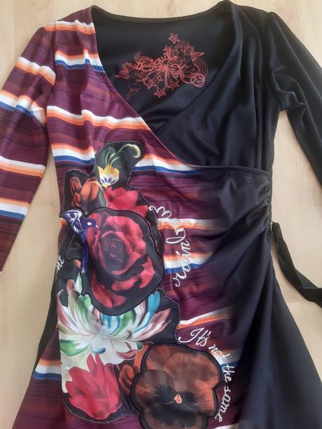 Elegantné šaty zn. desigual veľkosť s, desigual,s