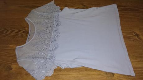 Elegantné tričko s čipkou, m