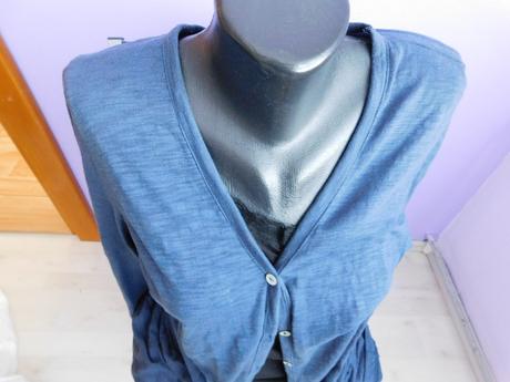 Dlhší prehoz na gombíky uni, l