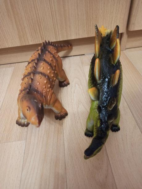 Gumený dinosaurus, 