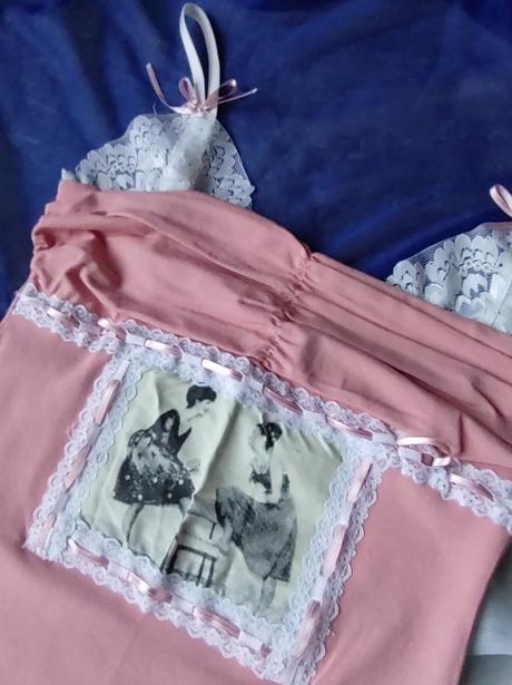 Romantické šaty, 38