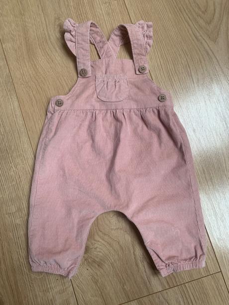 Nohavice na traky, 56