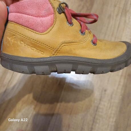 Dievčenská turistická obuv quechua, veľ. 26, quechua,26