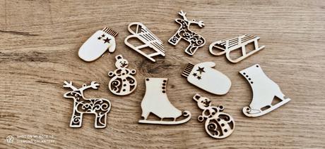 Drevené výlisky - vianočný mix 45 -55 mm - vzor ii, 
