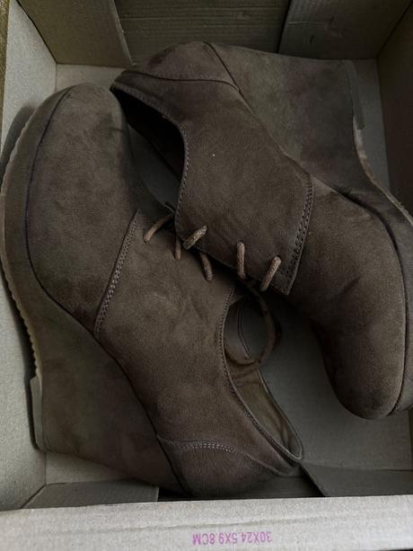 Damske kotnikove cizmicky, graceland,39