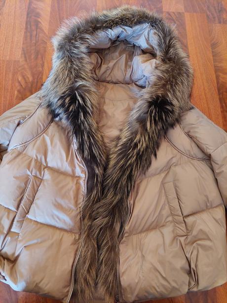 Zimná bunda s pravou kožušinou, l