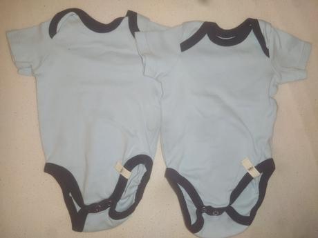 Body s krátkym rukávom pre dvojičky, 56 / 62