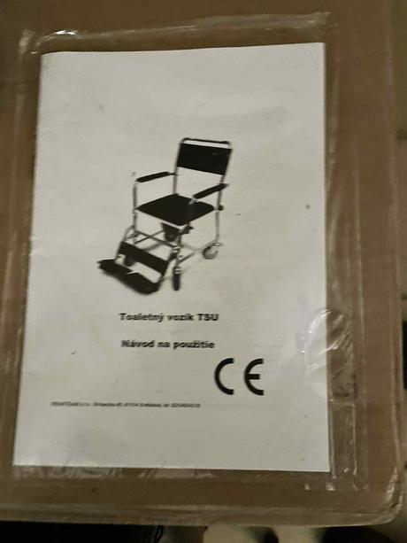 Prenosné wc na kolieskach,