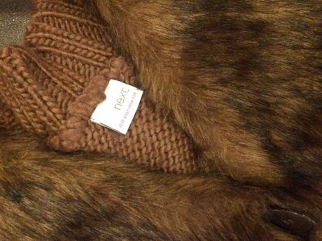 Vestička next, vel.128, 5 eur, next,128