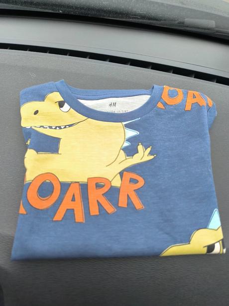 Nové h&m tričko donosauri, h&m,104