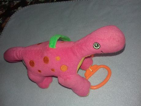 Plyšák vydáva zvuk, 