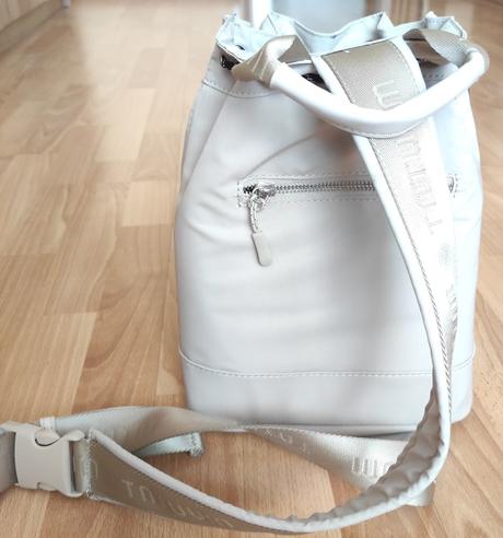 Taška- vak- crossbody tatuum, 
