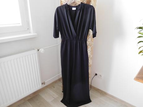 Overal 38 v, pevná padavá látka,, 38