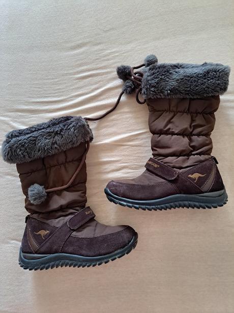 Snehule, kangaroos,34