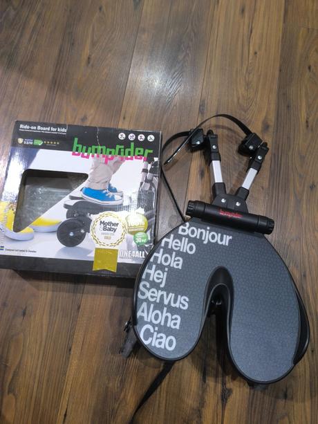 Bumprider skejtik ku kočiaru, bumprider