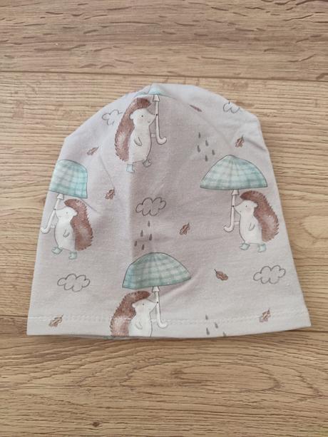 Handmade tenká bavlnená čiapka, 80