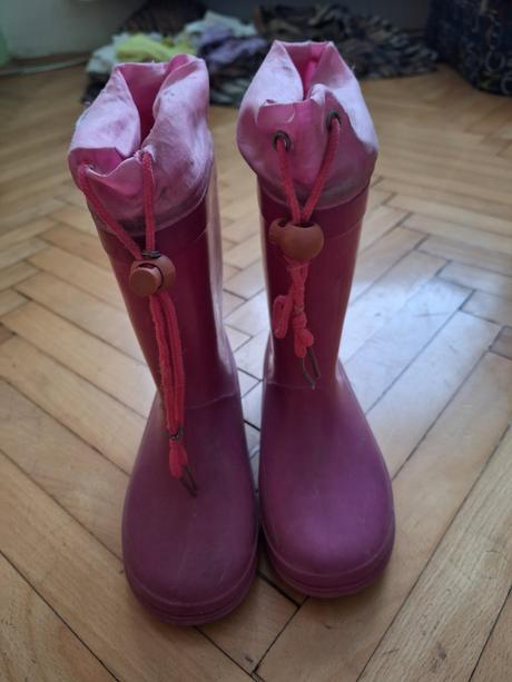 Gumaky masha a medveď, 27