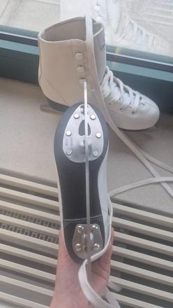 Korčule ľadove 33, 33