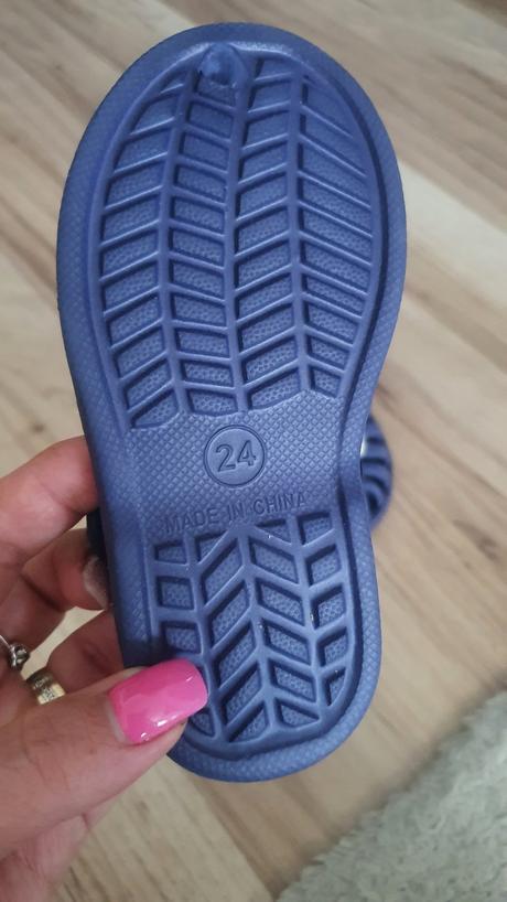 Sandálky aj do vody, coqui,24