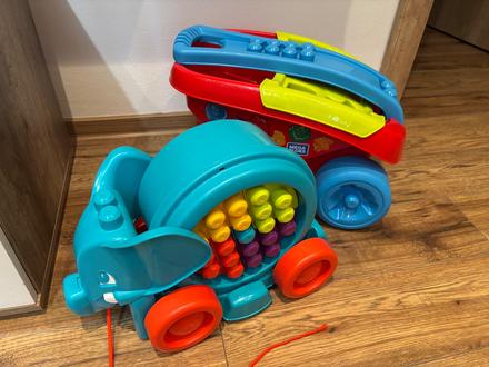 Mega bloks vozík so stavebnicou,