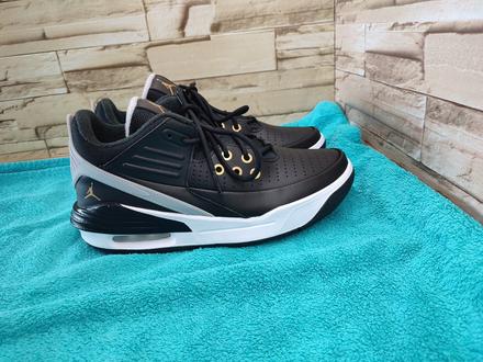 Jordan max aura 5 40 - uni čierne kožené tenisky, air jordan,40