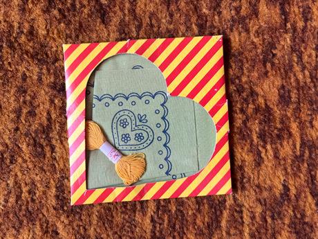 Retro detské vyšívanie v pôvodnom obale, 