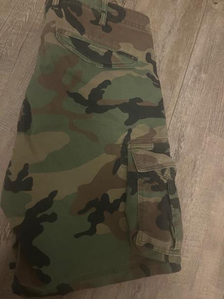 Kratke nohavice, gap,40