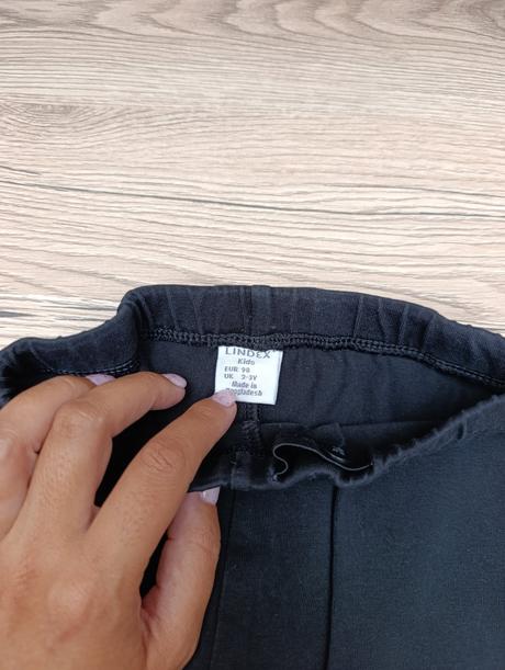 Uni čierne legíny, lindex,98