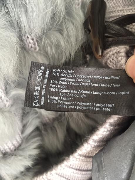 Upletova bunda passport, s