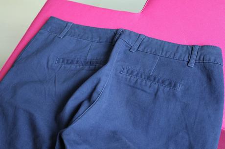 Zaujimave modre elegantno-sportove nohavice, s