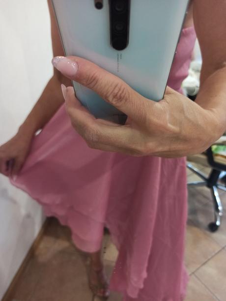 Spoločenské šaty, m