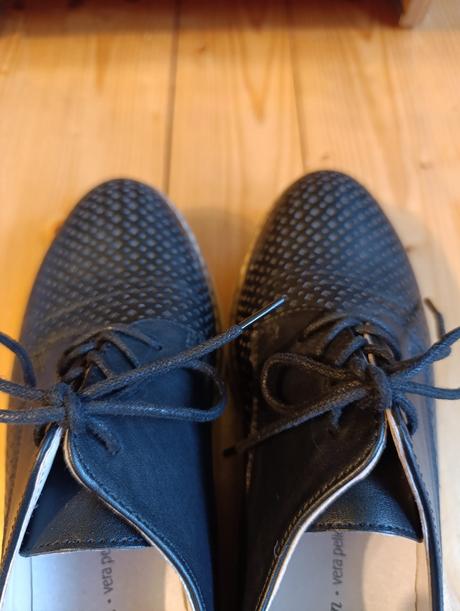 Kožené dámske topánky - veľ. 38 - zn. tata italia, 38