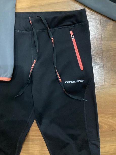 Komplet na bežky, 140