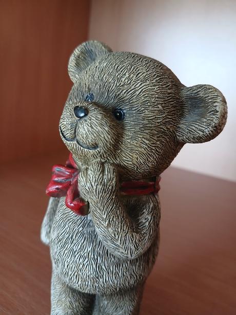 Keramický stojací medvedík 13,5 cm,