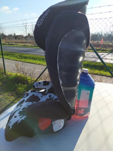 Autosedačka, römer