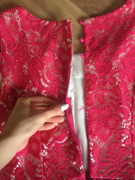 Dámske spoločenské šaty, l