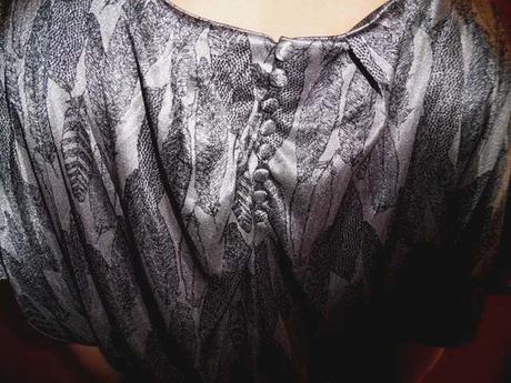 Šaty dámske - ihneď k odberu, m