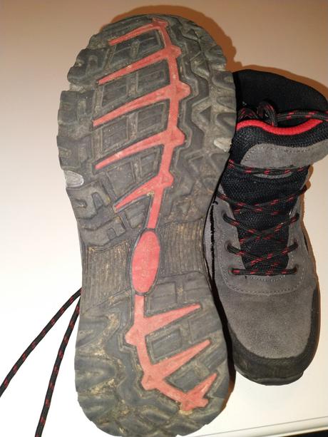 Predám turistické topánky, 37