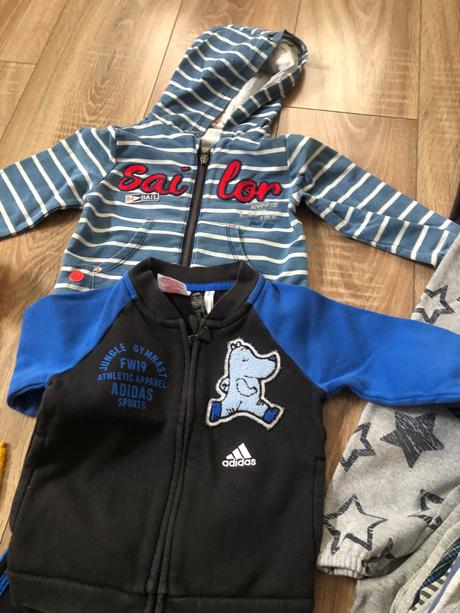 Balík oblečenia, 86–98