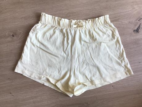 Kraťasy, h&m,134