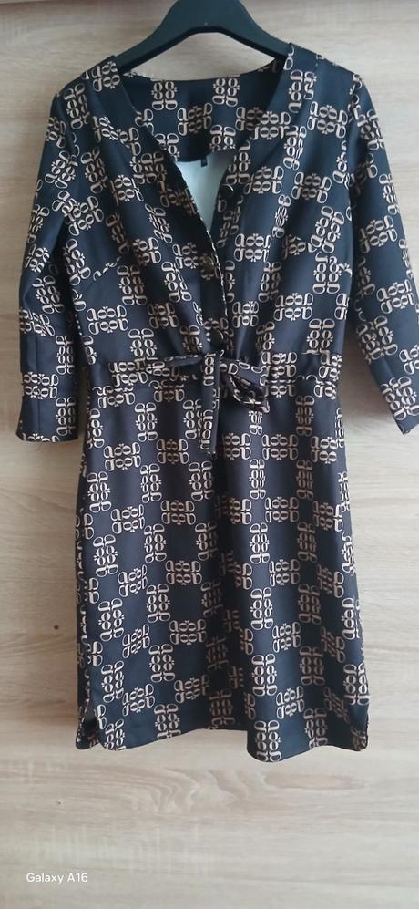 Damske saty dlhy rukav cierne s, s