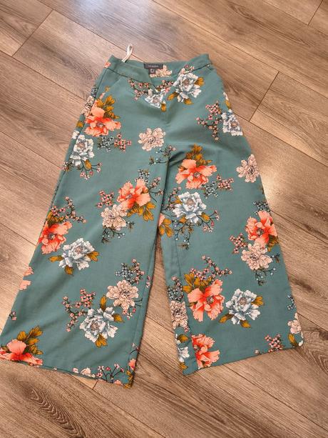 Letné nohavice kulotky, primark,158