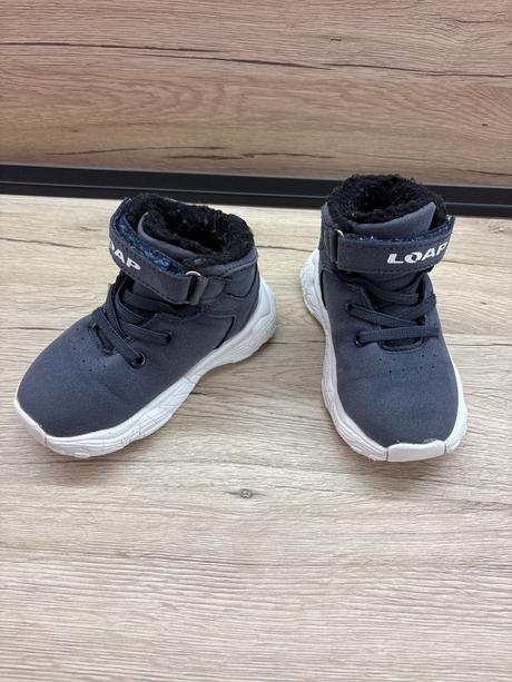 Topánky/čižmy, loap,23